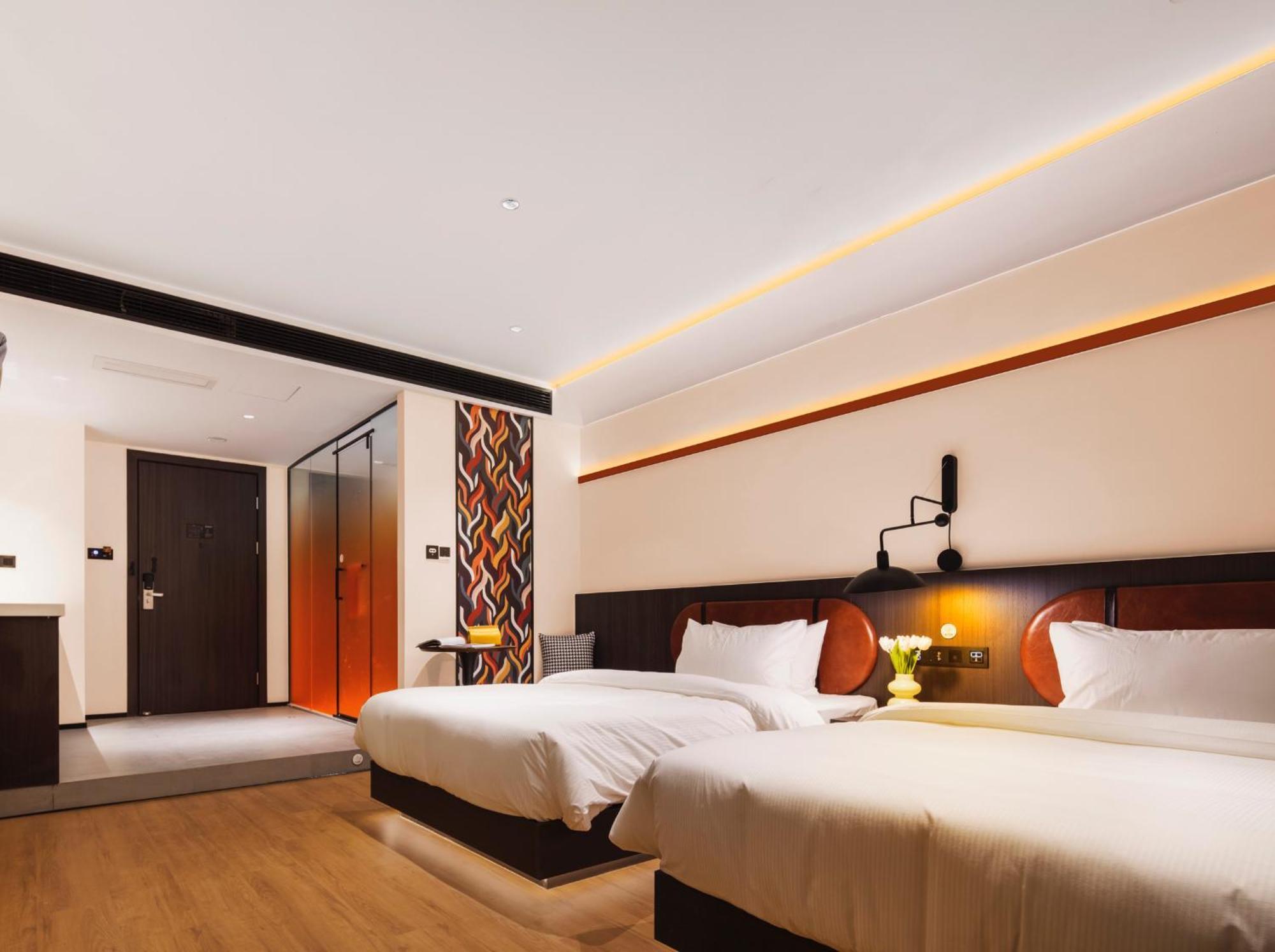 Mcsrh Hotel-Chongqing Jiefangbei Pedestrian Street Buitenkant foto